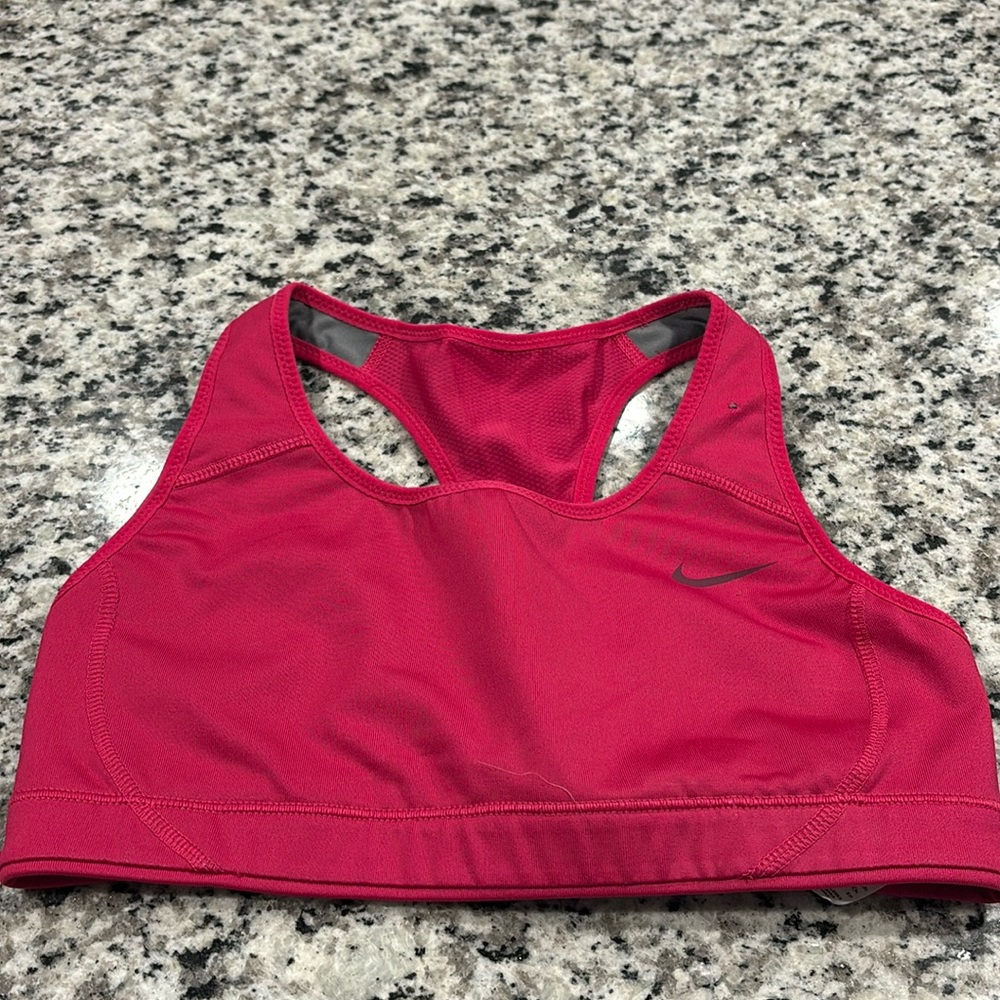 nike sports bra
